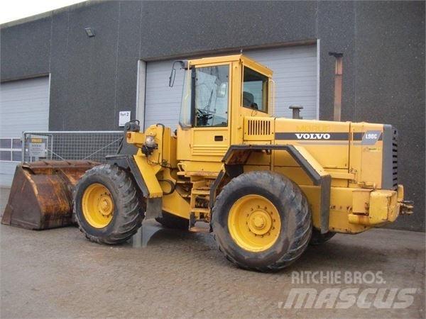 Volvo L90C  휠로우더