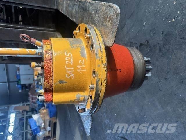 Liebherr SAT 225 섀시 및 서스펜션