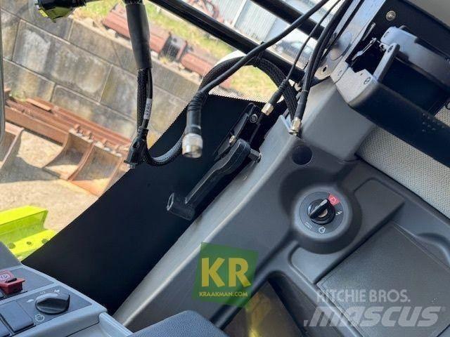 CLAAS LEXION 750 콤바인 수확기