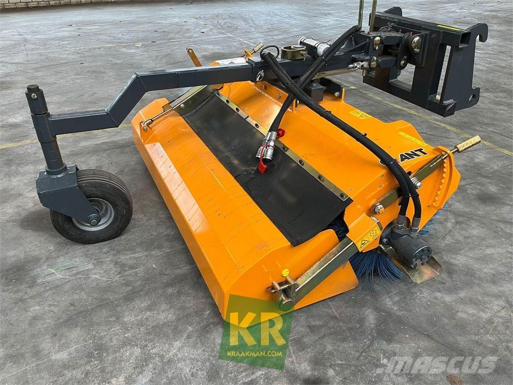 GiANT Veegmachine 도로 청소차