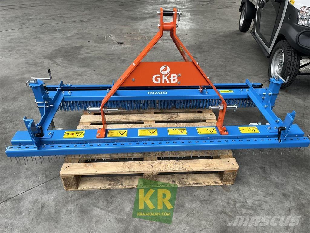  GKB Quick Brush 도로 청소차