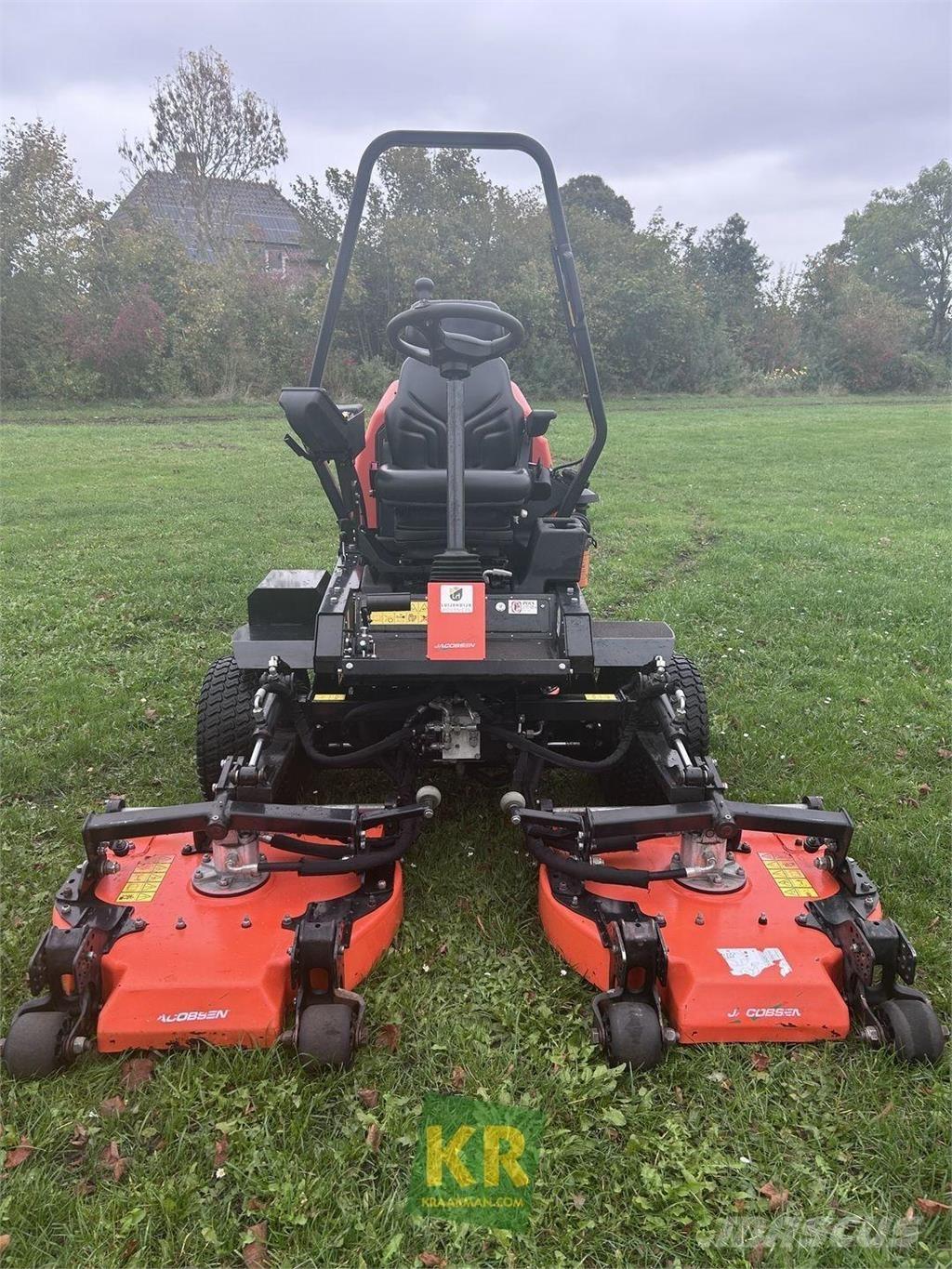 Jacobsen AR331 거친면 다듬기 위한 잔디깎기