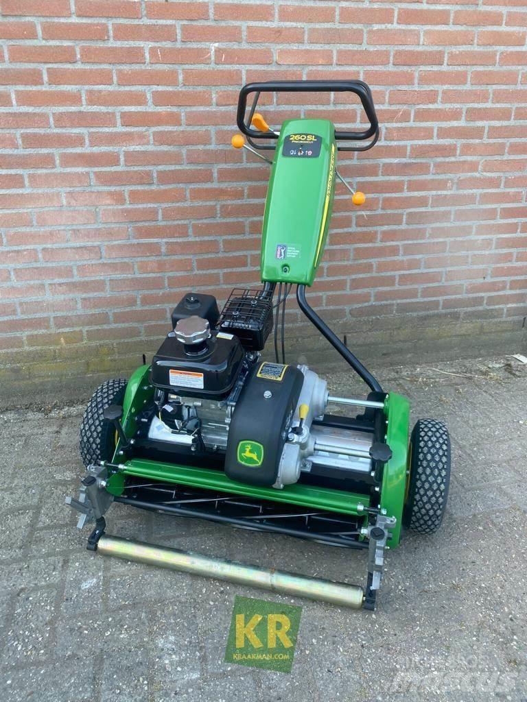 John Deere 260 잔디깎기