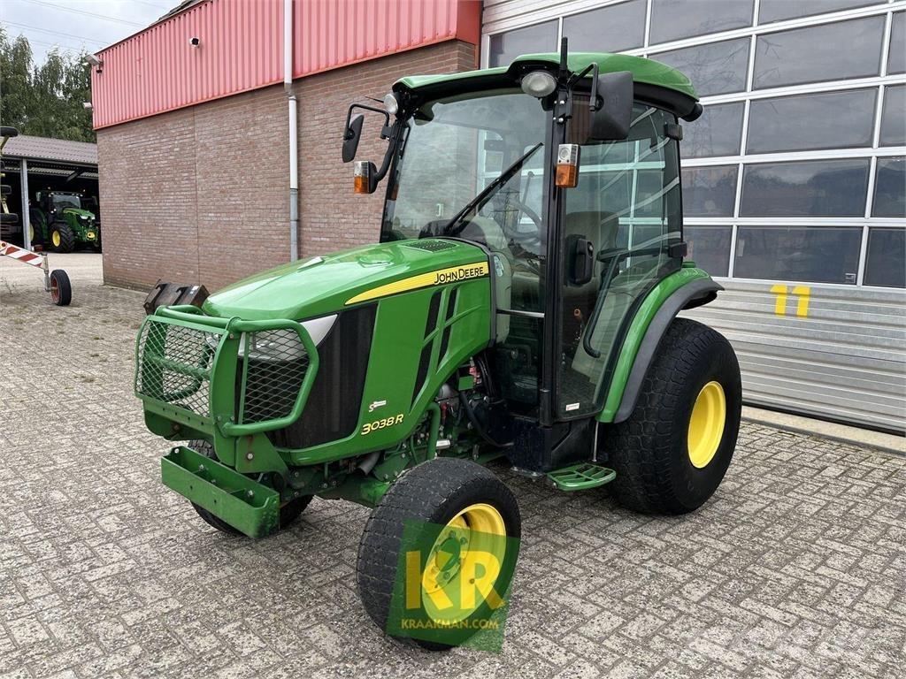 John Deere 3038R 소형 트랙터
