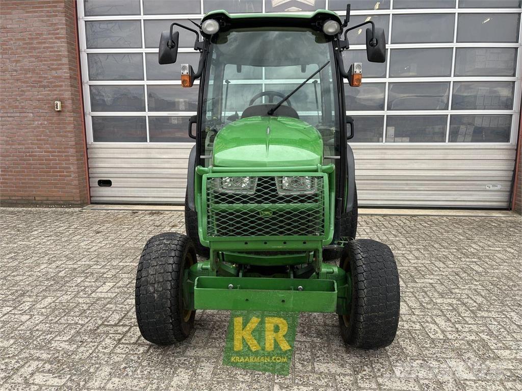 John Deere 3038R 소형 트랙터