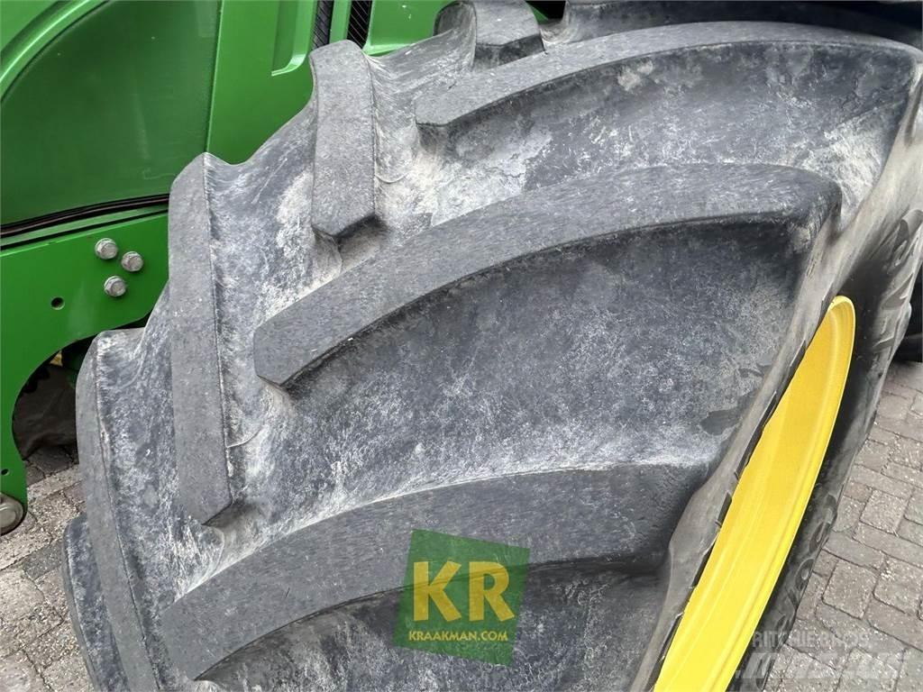 John Deere 6210R 트랙터