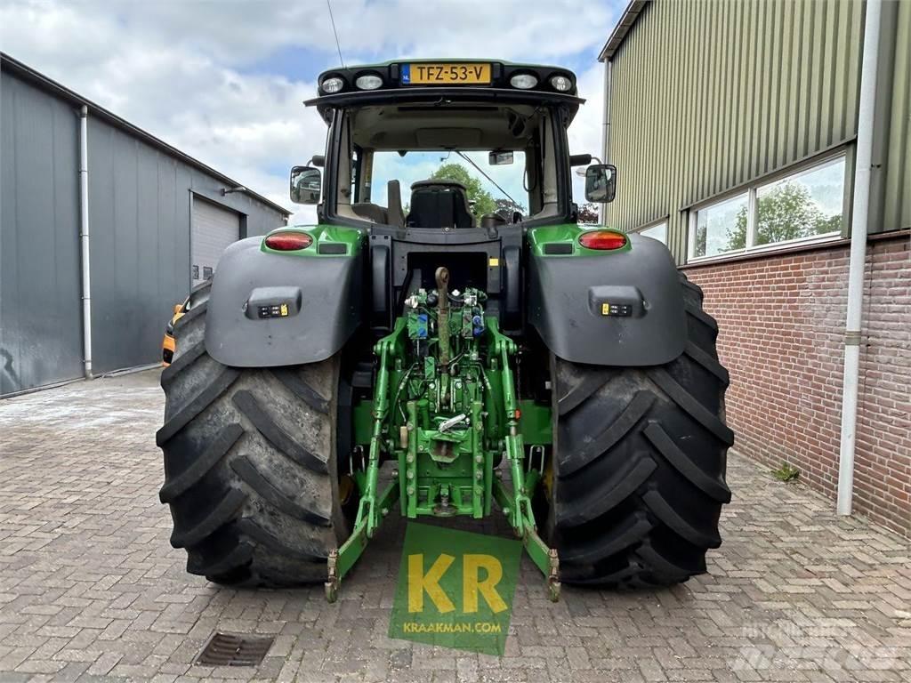 John Deere 6210R 트랙터