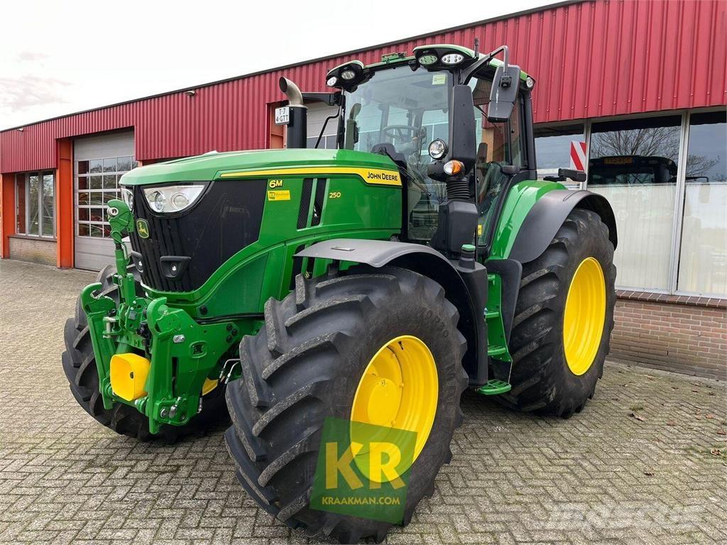 John Deere 6M 250 트랙터