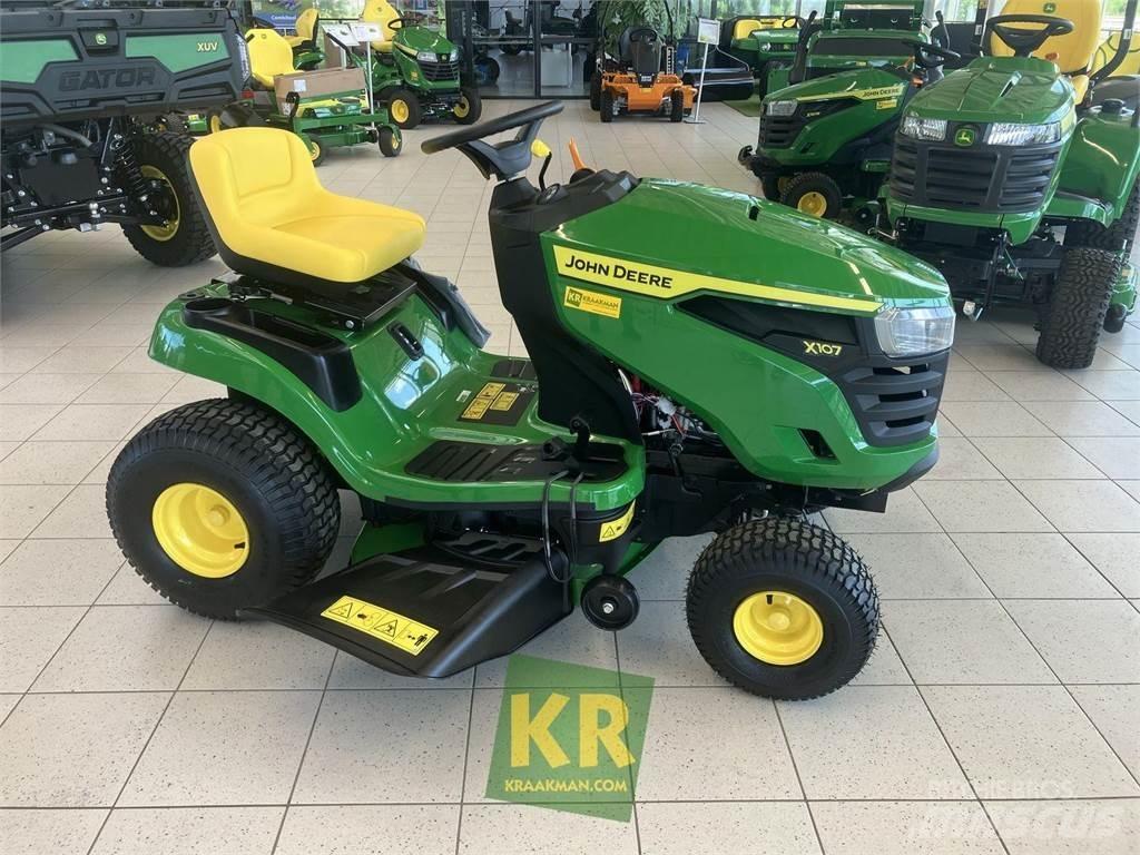 John Deere X107 탑승형 잔디깎기