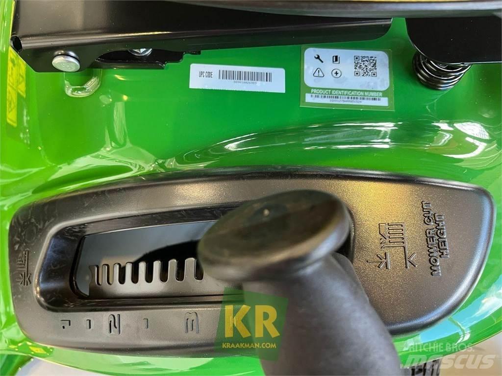 John Deere X127 탑승형 잔디깎기