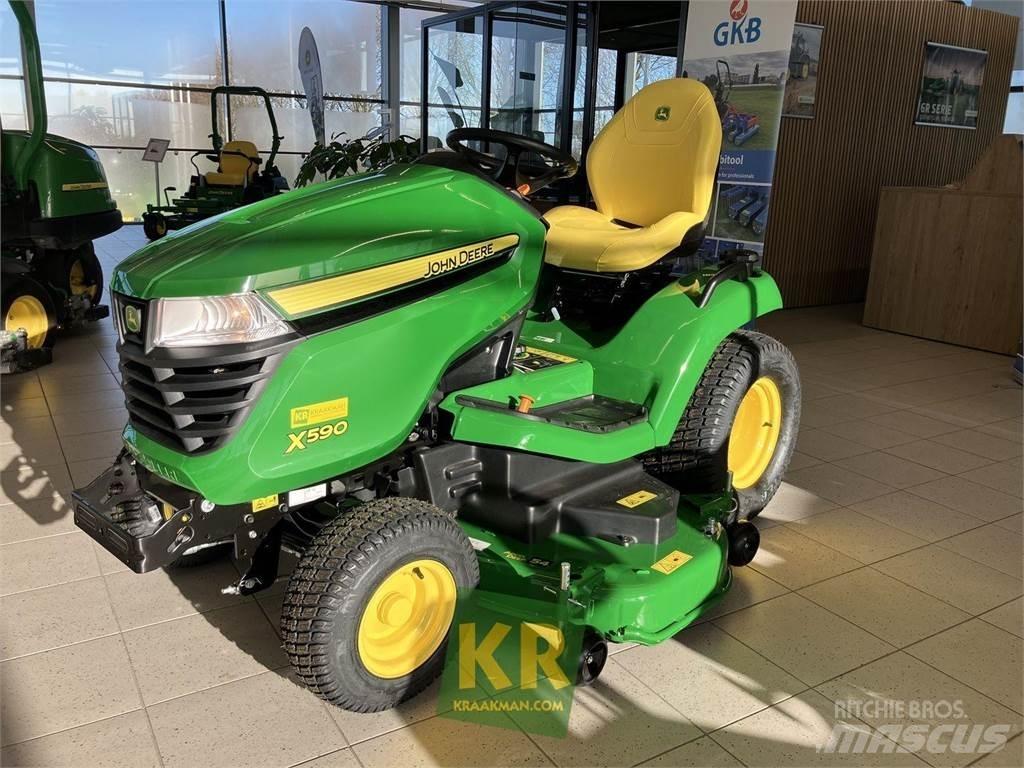John Deere X590 탑승형 잔디깎기