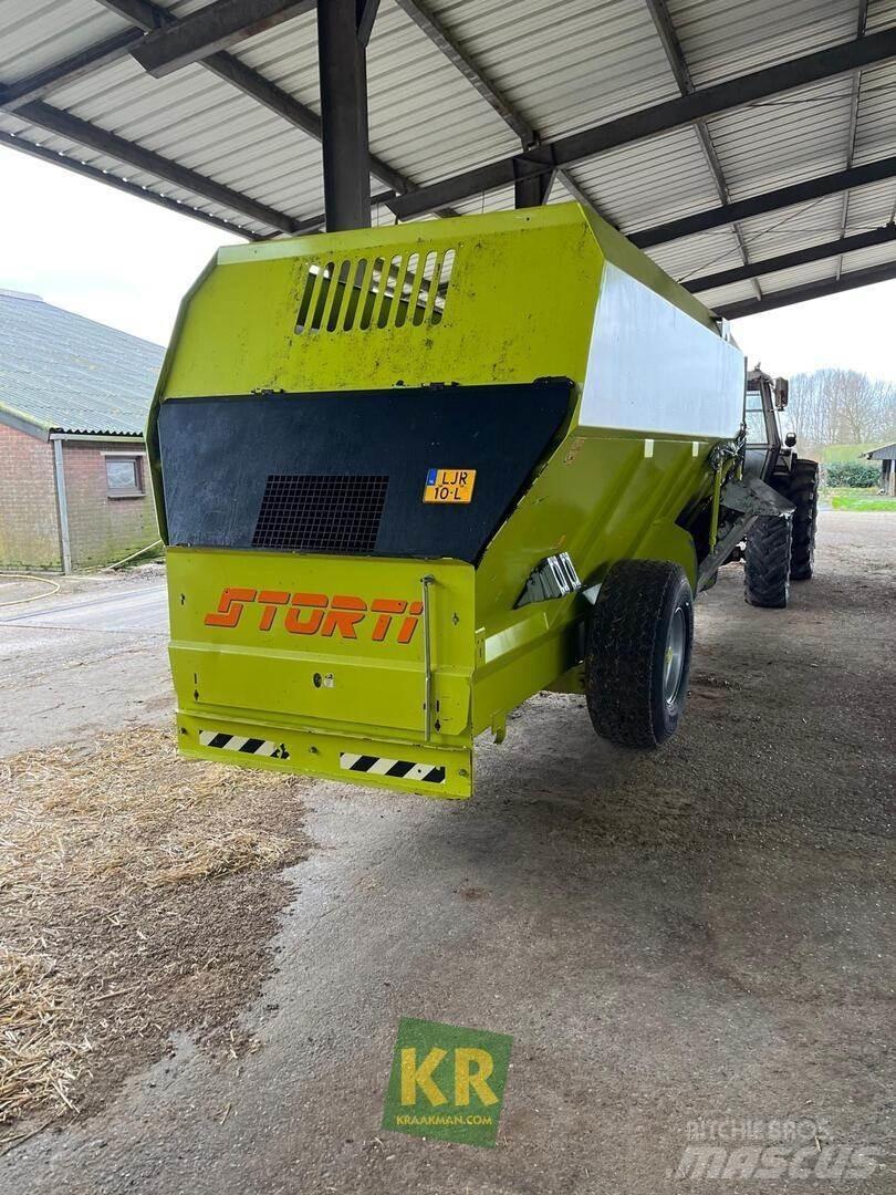 Storti MT160 믹서 피더