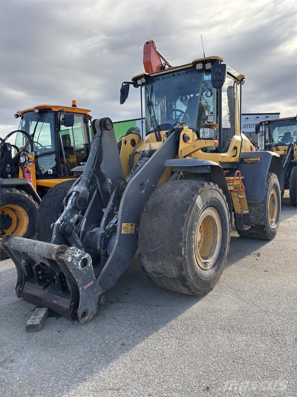 Volvo L90H  휠로우더