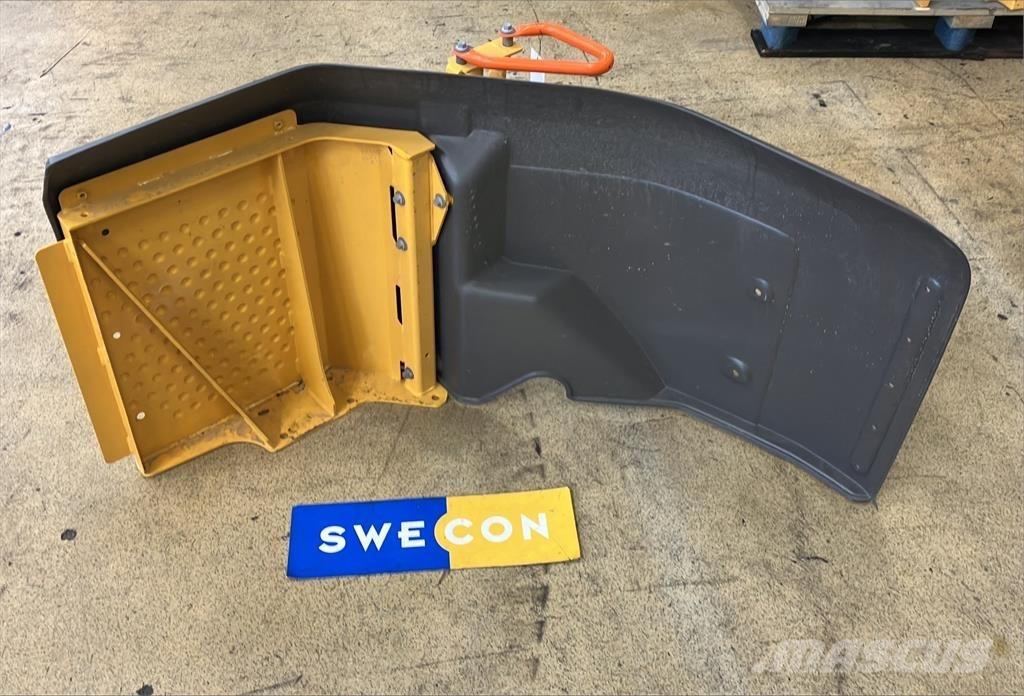 Volvo BAKSKÄRM 섀시 및 서스펜션