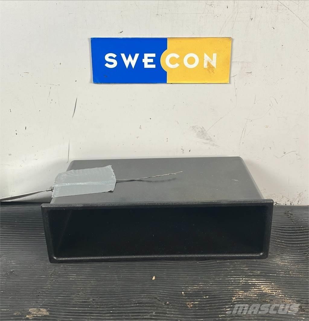 Volvo BOX 캐빈 및 인테리어