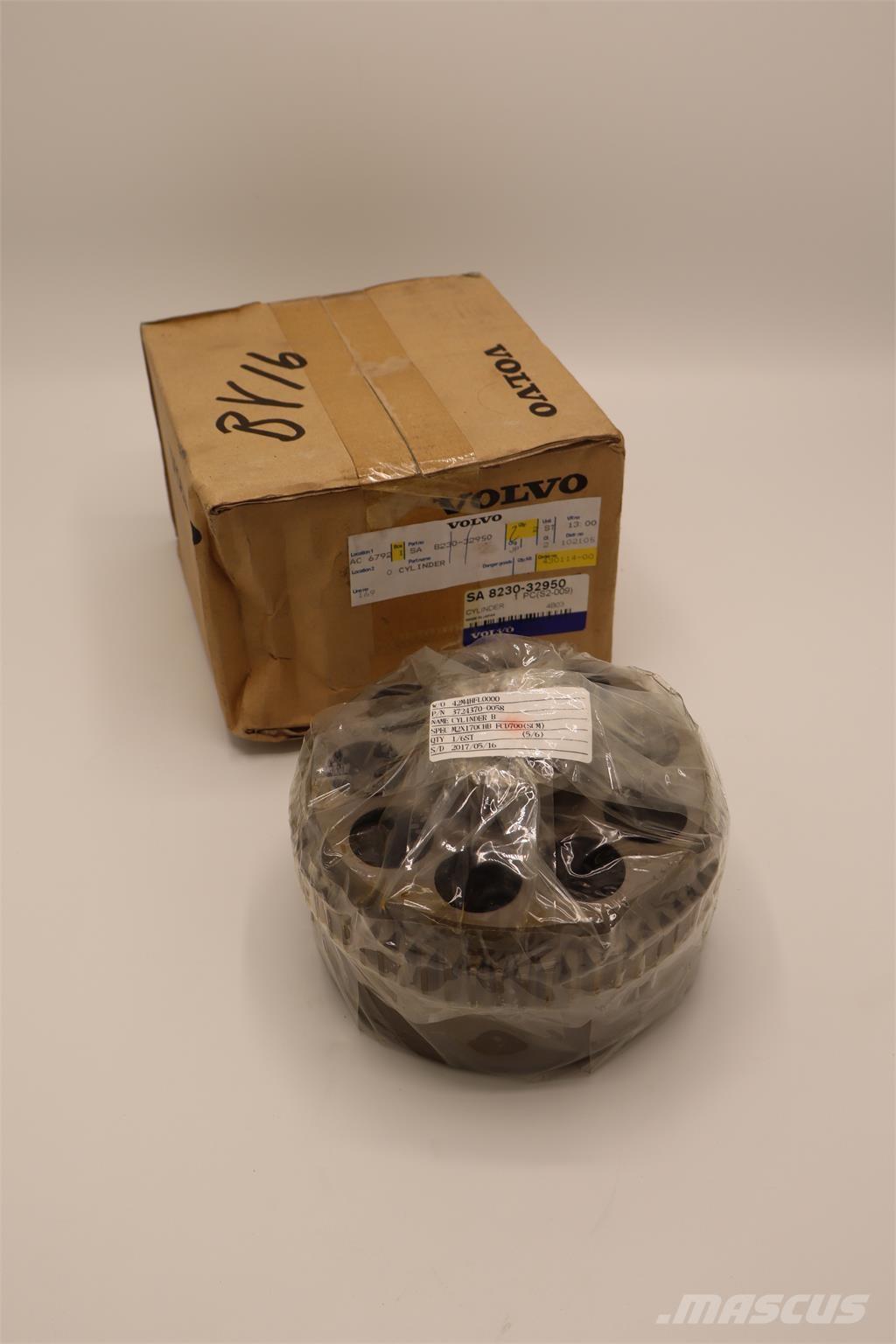 Volvo CYLINDER 섀시 및 서스펜션