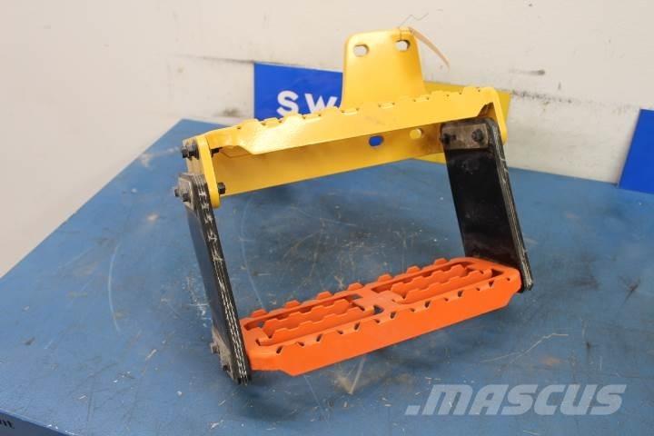 Volvo Fotsteg 섀시 및 서스펜션