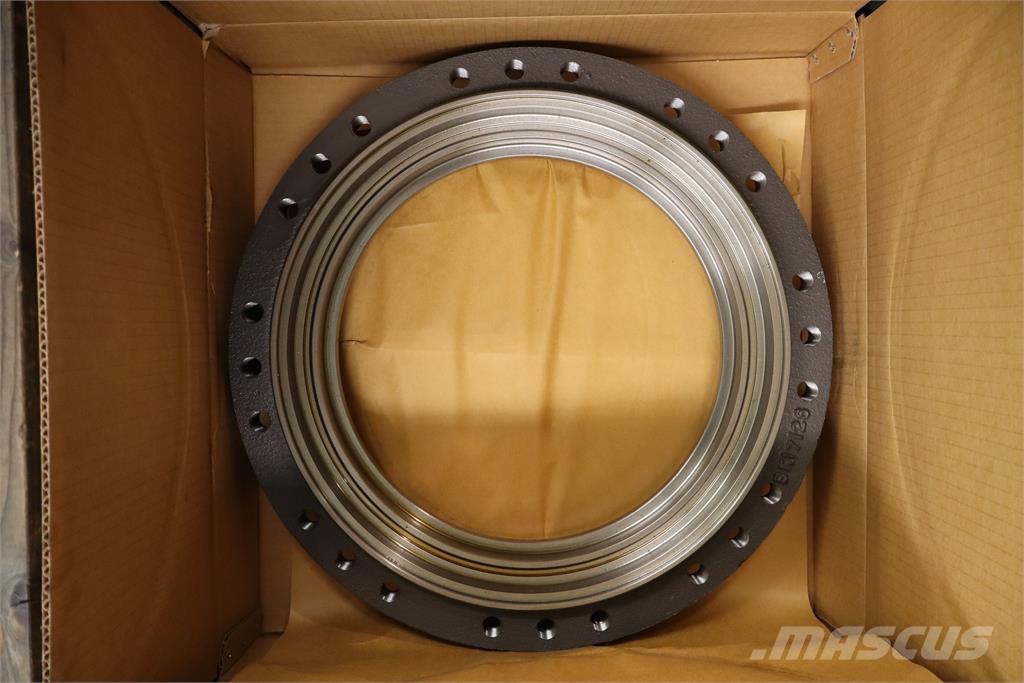 Volvo HUS 트랜스미션