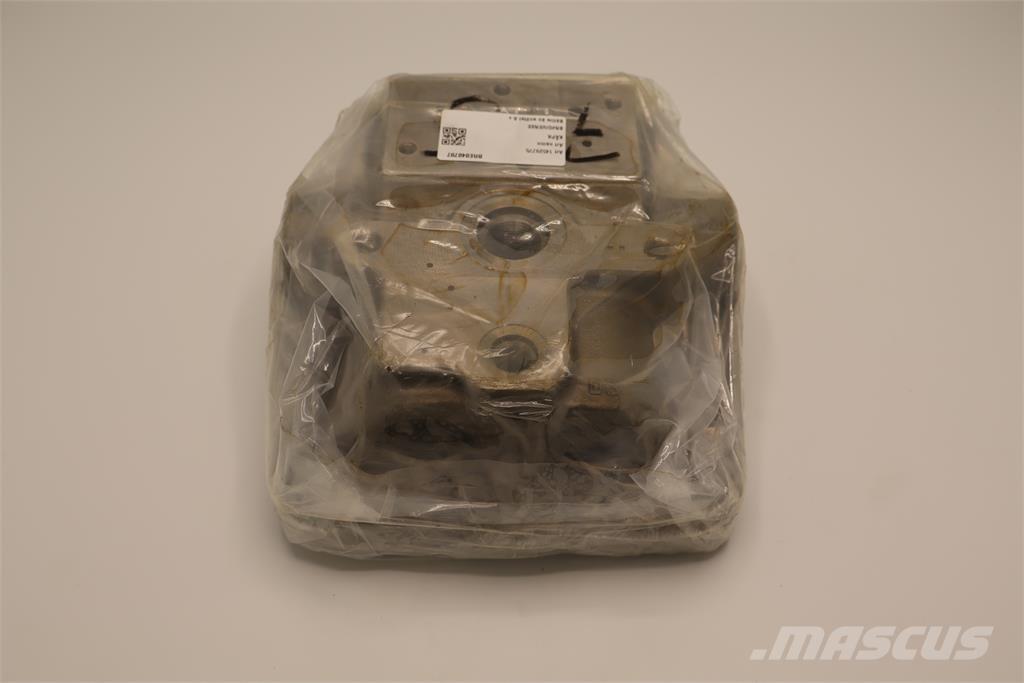 Volvo KÅPA 섀시 및 서스펜션