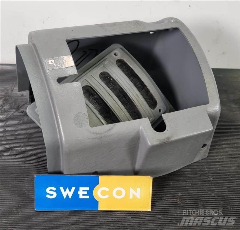 Volvo L90C HUV 캐빈 및 인테리어
