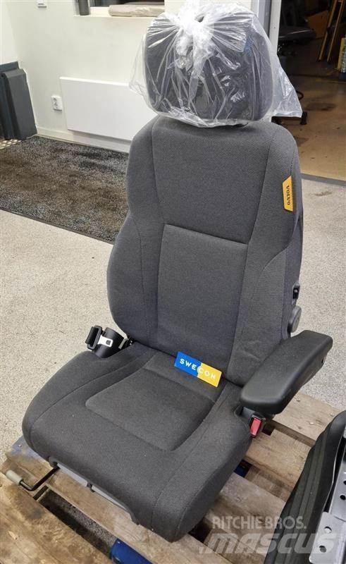 Volvo STOL 캐빈 및 인테리어