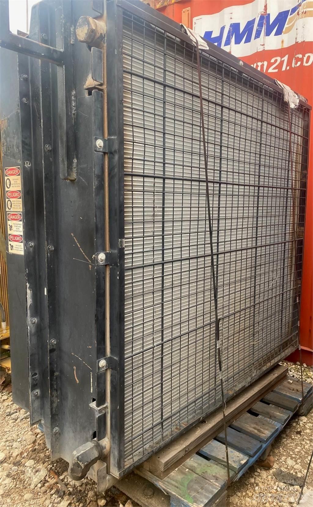 CAT C27 라디에이터