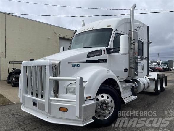 Kenworth T880 트랙터 유닛