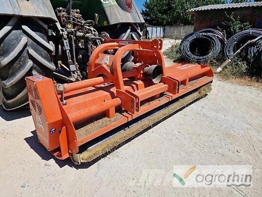 Agrimaster RV 320 목장 제초기 및 토퍼