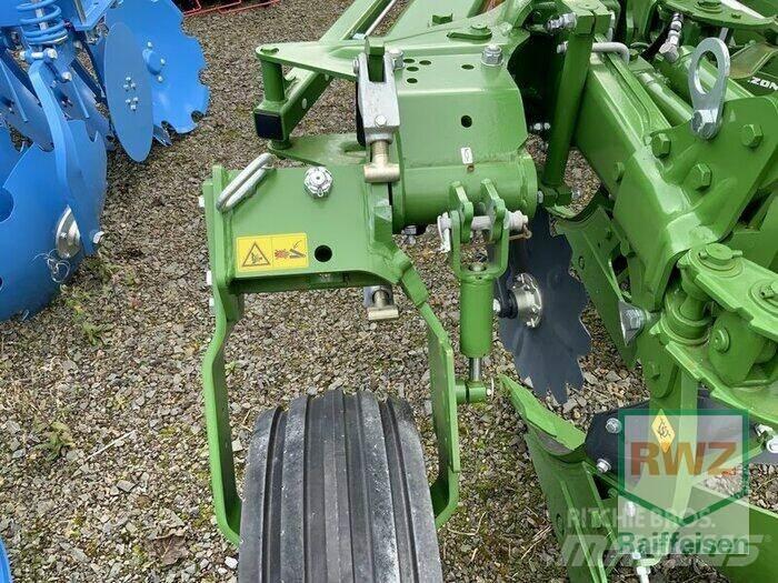 Amazone Cayros XS 950 가역 플로우(쟁기)
