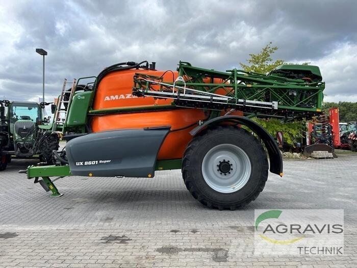 Amazone UX 8601 SUPER 견인형 분무기