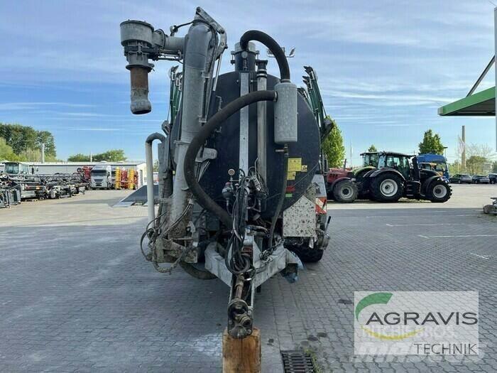 Briri VTTW 19300 퇴비살포기