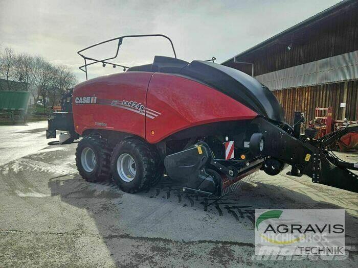 Case IH LB 424 R RL6 각형 곤포기