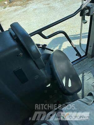 CLAAS ARES 557 ATZ 트랙터