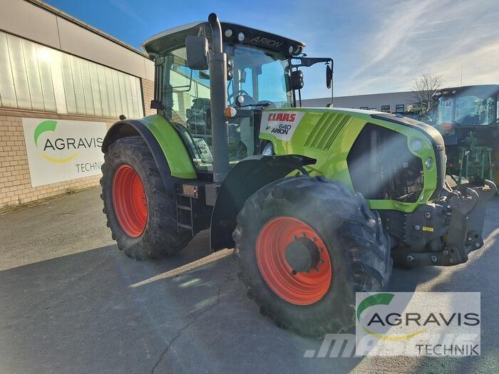 CLAAS ARION 640 CEBIS 트랙터