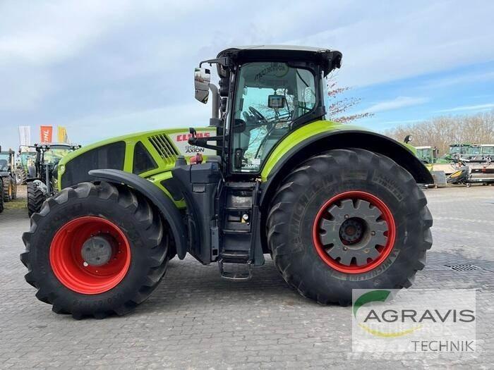 CLAAS AXION 950 CMATIC 트랙터