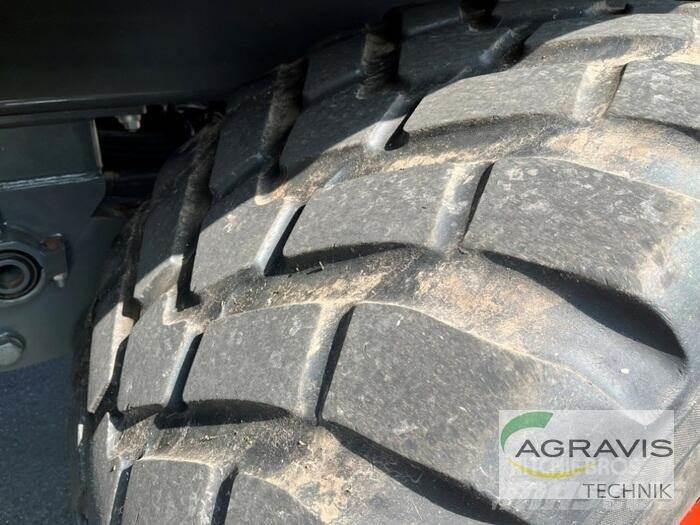 CLAAS CARGOS 750 자동 적재 트레일러