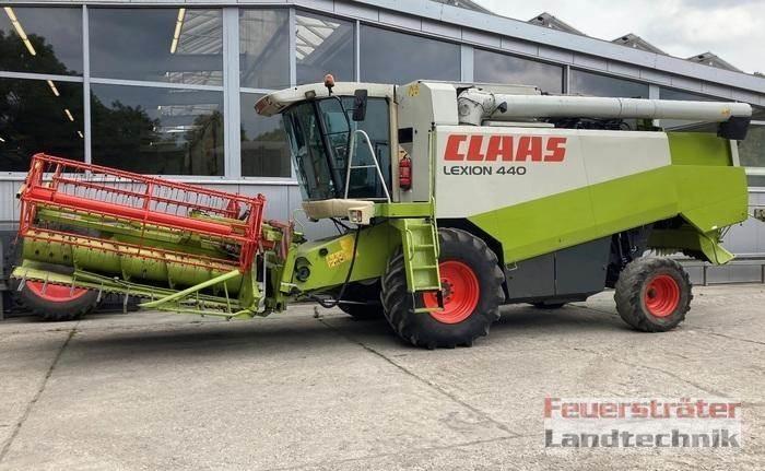 CLAAS LEXION 440 AC 콤바인 수확기