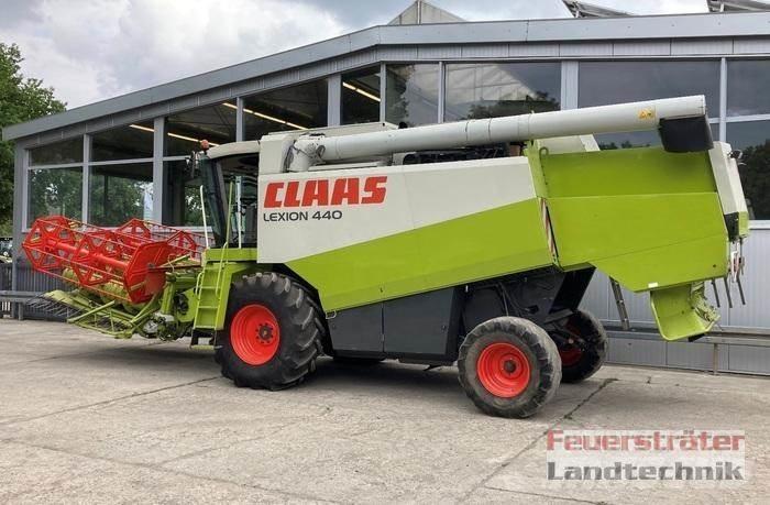 CLAAS LEXION 440 AC 콤바인 수확기