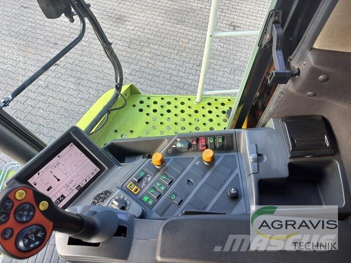 CLAAS LEXION 530 콤바인 수확기