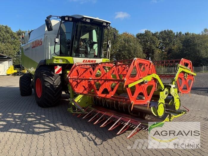 CLAAS LEXION 530 콤바인 수확기