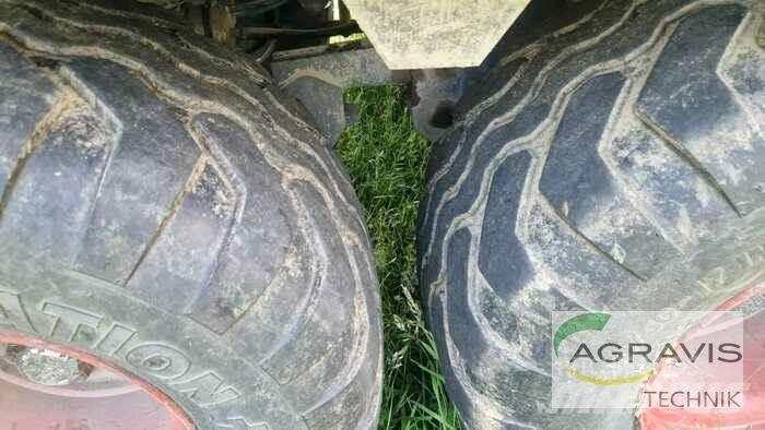 CLAAS QUANTUM 3500 P 자동 적재 트레일러