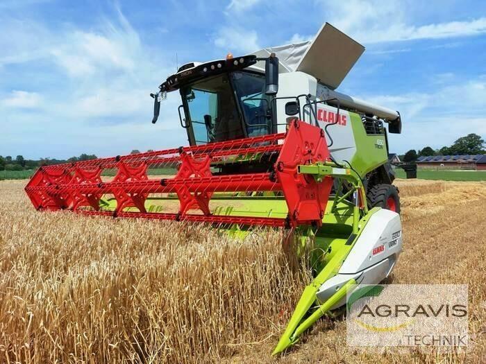 CLAAS TRION 650 콤바인 수확기