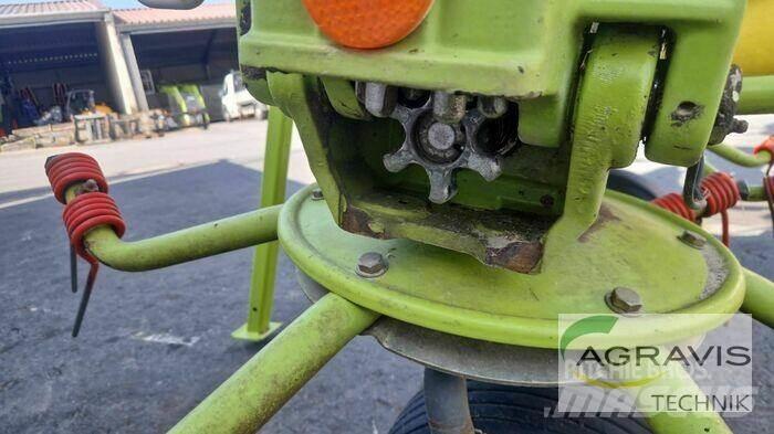 CLAAS VOLTO 700 갈퀴 및 테더