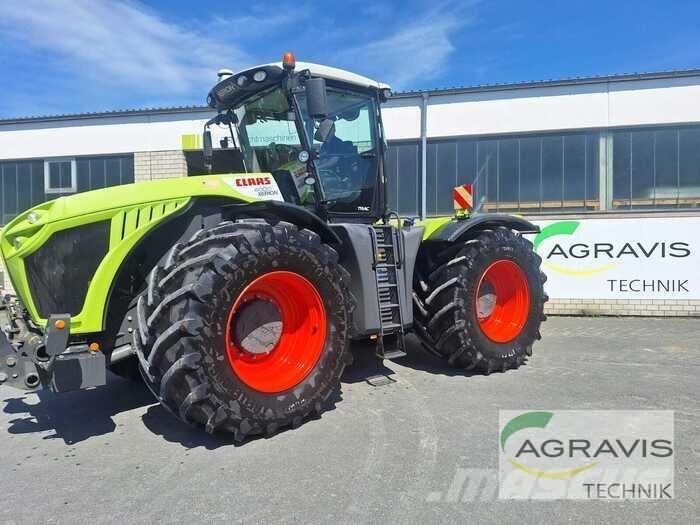 CLAAS XERION 4000 TRAC 트랙터