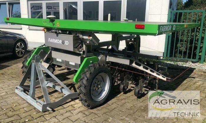 Farmdroid FD20 목장 제초기 및 토퍼