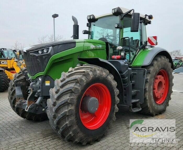 Fendt 1042 VARIO S4 트랙터