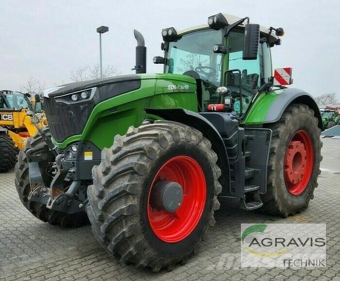 Fendt 1042 VARIO S4 트랙터
