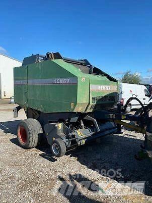 Fendt 2900V 원형 곤포기