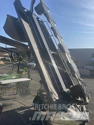 Fendt 3160TLX 제초기