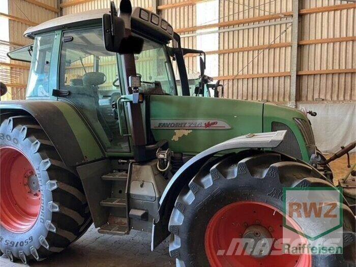 Fendt 714 트랙터
